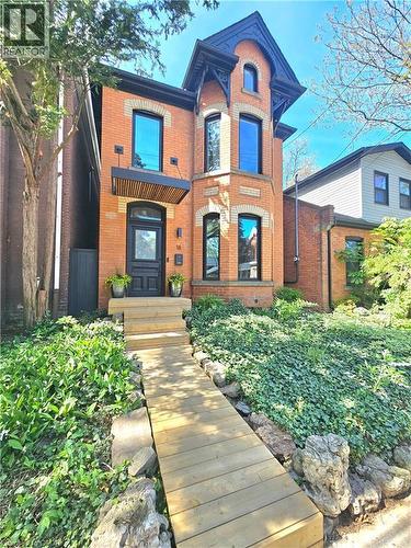 18 Alanson Street, Hamilton, ON 