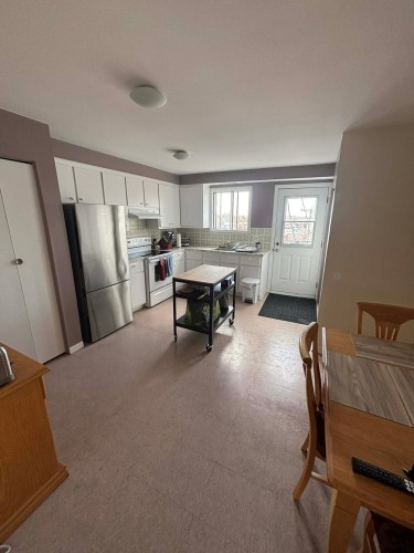 Cuisine - 201 Mtée Sanche, Boisbriand, QC - Indoor Photo Showing Dining Room