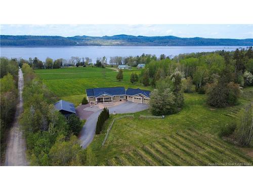 2 Dunhams Wharf Rd, Kingston, NB 