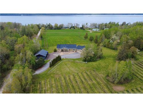 2 Dunhams Wharf Rd, Kingston, NB 