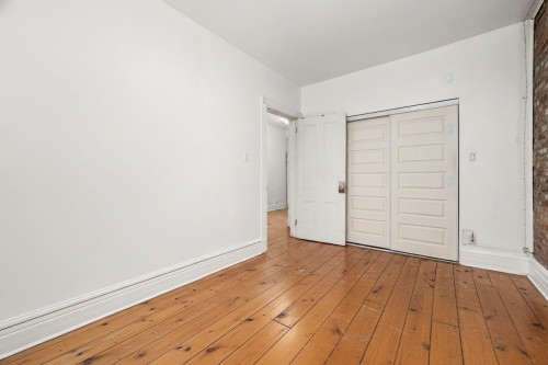 Chambre à coucher - 932 Boul. De Maisonneuve E., Montréal (Ville-Marie), QC - Indoor Photo Showing Other Room