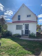 10 Kirk ST  Sackville, NB E4L 3E8
