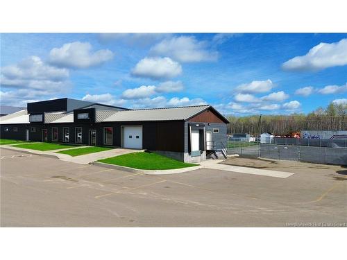 9 Zack Rd, Berry Mills, NB 