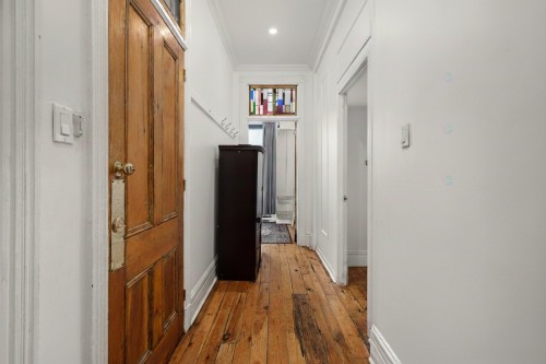 Mud Room - 934 Boul. De Maisonneuve E., Montréal (Ville-Marie), QC - Indoor Photo Showing Other Room