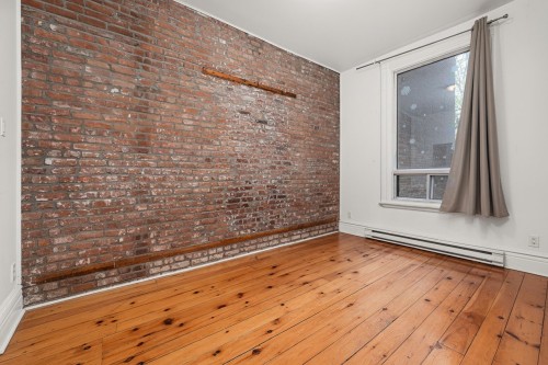 Living Room - 934 Boul. De Maisonneuve E., Montréal (Ville-Marie), QC - Indoor Photo Showing Other Room
