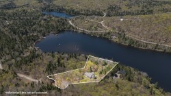 7005 Imp. du Lac-Carré Sainte-Agathe-Des-Monts, QC J8C 2Z7