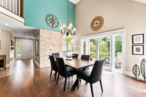 Salle à manger - 71 Rue De La Rivière, Sainte-Catherine-De-Hatley, QC - Indoor Photo Showing Dining Room