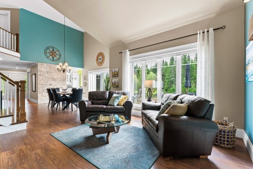 Salon - 71 Rue De La Rivière, Sainte-Catherine-De-Hatley, QC - Indoor Photo Showing Living Room