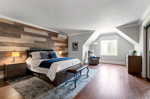 Chambre à coucher principale - 71 Rue De La Rivière, Sainte-Catherine-De-Hatley, QC - Indoor Photo Showing Bedroom
