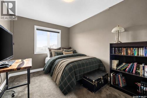 5044 Crane Crescent, Regina, SK - Indoor Photo Showing Other Room