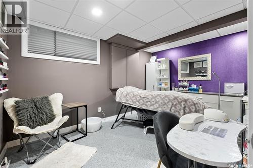 5044 Crane Crescent, Regina, SK - Indoor