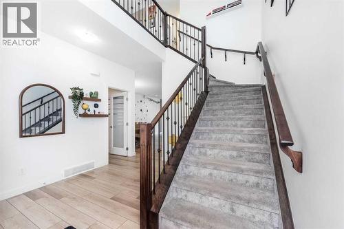 32 Saddlestone Way Ne, Calgary, AB 