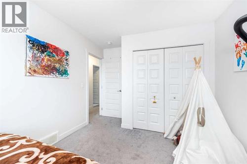 32 Saddlestone Way Ne, Calgary, AB 