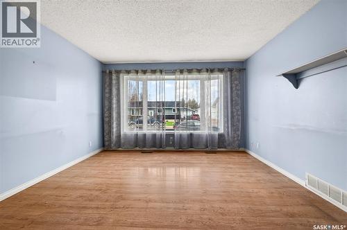 29 Edelweiss Crescent, Moose Jaw, SK - Indoor Photo Showing Other Room