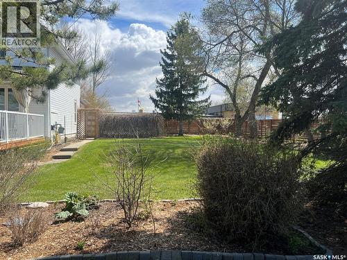 205 3Rd Avenue, Harris, SK - Outdoor