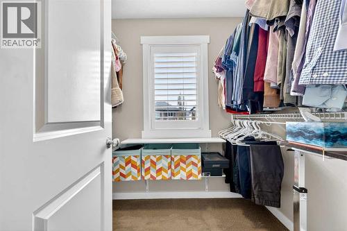 Primary closet - 44 Elgin Meadows Link Se, Calgary, AB 