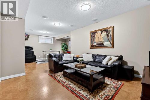 Family/Rec room - 44 Elgin Meadows Link Se, Calgary, AB 