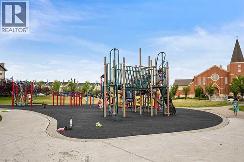 Community photos - 44 Elgin Meadows Link Se, Calgary, AB 