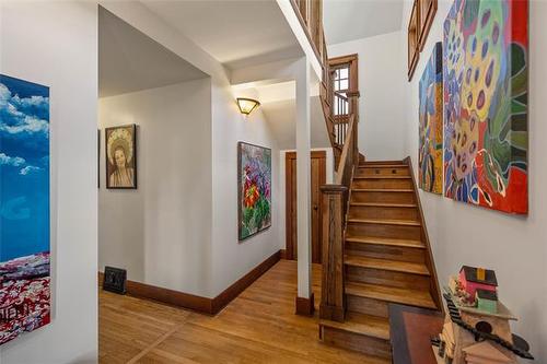 1493 Wellington Cr, Winnipeg, MB 