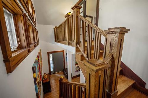 1493 Wellington Cr, Winnipeg, MB 