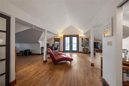 1493 Wellington Cr, Winnipeg, MB 