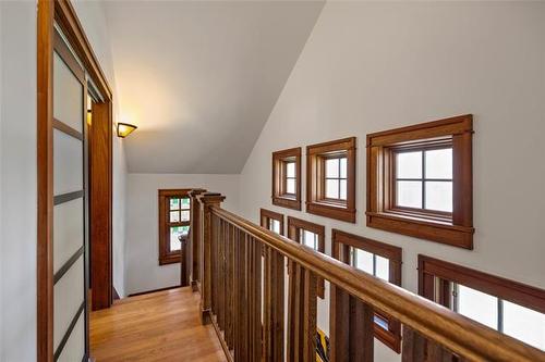 1493 Wellington Cr, Winnipeg, MB 