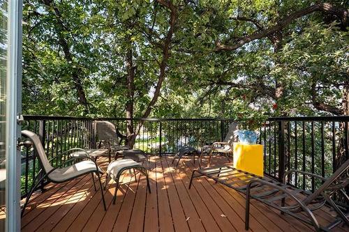 1493 Wellington Cr, Winnipeg, MB 