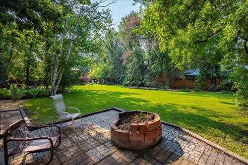 358 Marlton Cr, Winnipeg, MB 
