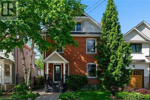 546 HURD Avenue  Burlington, ON L7S 1T1