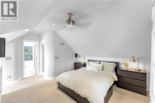 546 Hurd Avenue, Burlington, ON - Indoor Photo Showing Bedroom