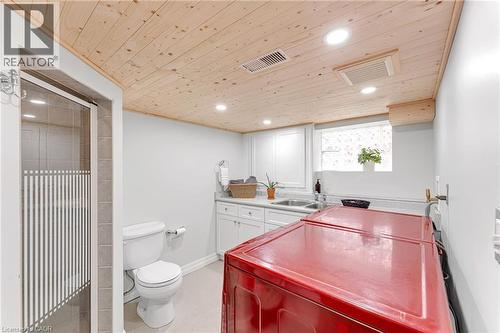 546 Hurd Avenue, Burlington, ON - Indoor