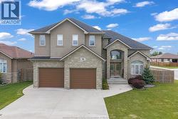 31 Heathview TRAIL Leamington, ON N8H 0C5