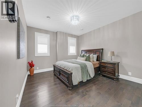 31 Heathview Trail, Leamington, ON - Indoor Photo Showing Bedroom