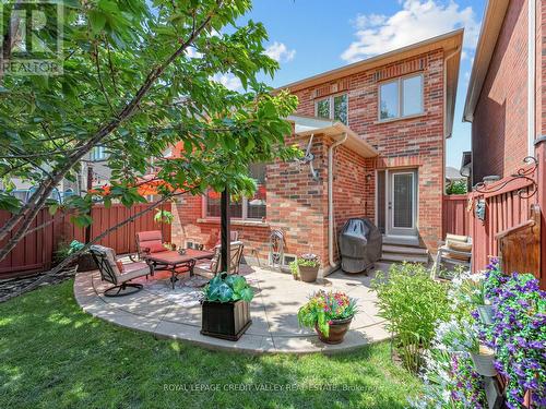144 Mccready Drive, Milton, ON - Outdoor
