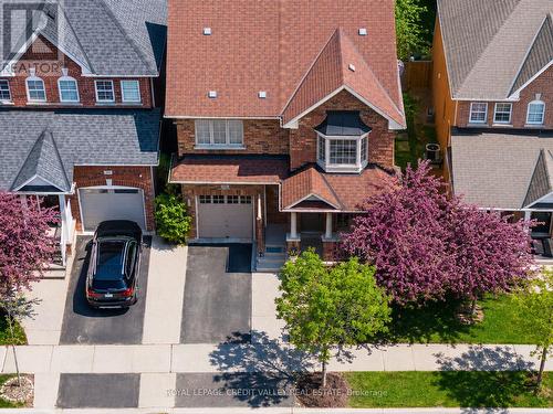 144 Mccready Drive, Milton, ON - Outdoor With Facade