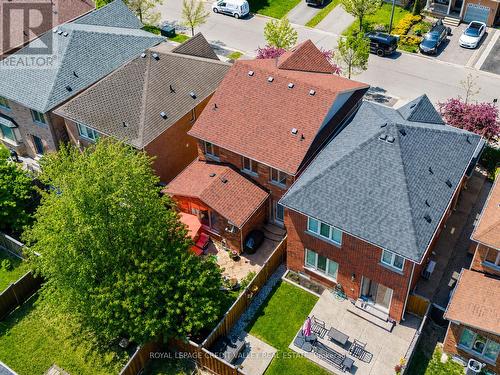 144 Mccready Drive, Milton, ON - Outdoor