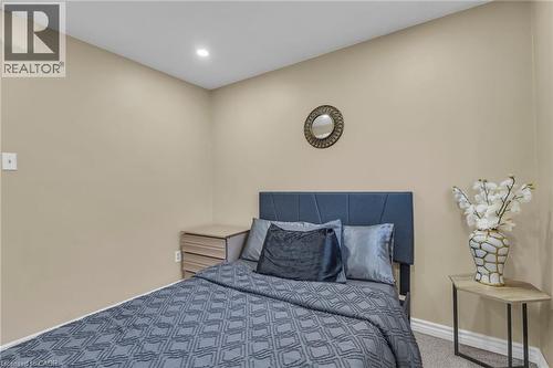 Carpeted bedroom featuring baseboards and recessed lighting - 146 Bechtel Drive, Kitchener, ON - Indoor Photo Showing Bedroom