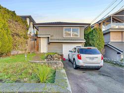 852 STEVENS STREET  White Rock, BC V4B 4X2