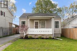 361 LINCOLN STREET  Welland (Lincoln/Crowland), ON L3B 4N6