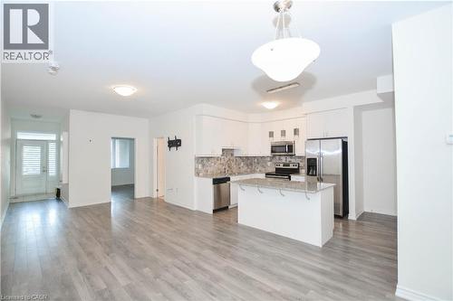 10 Daylily Lane, Kitchener, ON 