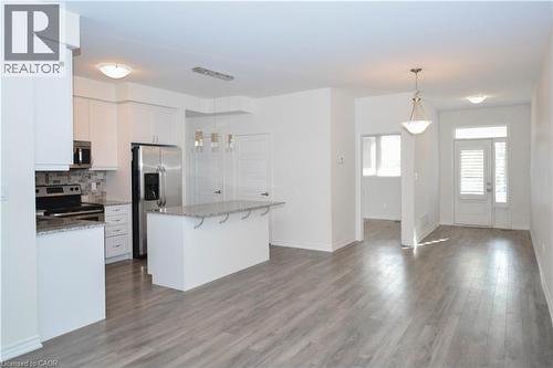 10 Daylily Lane, Kitchener, ON 