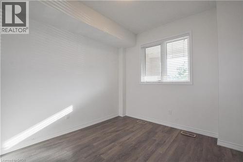 10 Daylily Lane, Kitchener, ON 