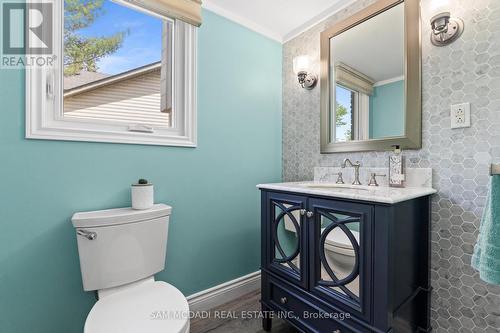 2464 Council Ring Road, Mississauga, ON - Indoor Photo Showing Bathroom