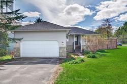 27 WALTER STREET Huntsville (Chaffey), ON P1H 1W2