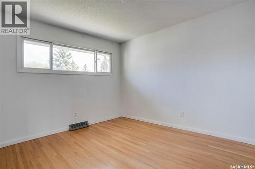 3017 Taylor Street E, Saskatoon, SK - Indoor Photo Showing Other Room