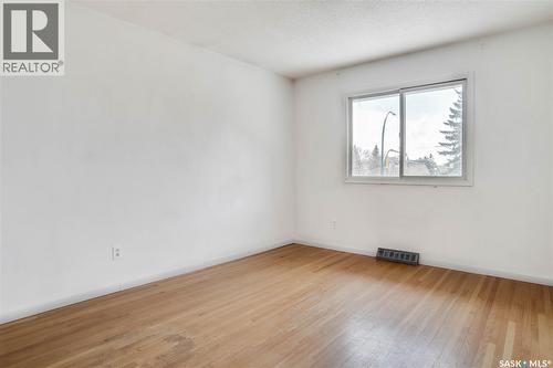 3017 Taylor Street E, Saskatoon, SK - Indoor Photo Showing Other Room