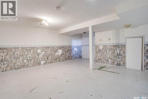 3017 Taylor Street E, Saskatoon, SK - Indoor