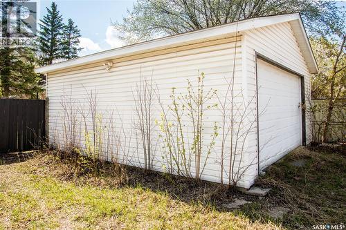 3017 Taylor Street E, Saskatoon, SK - Outdoor