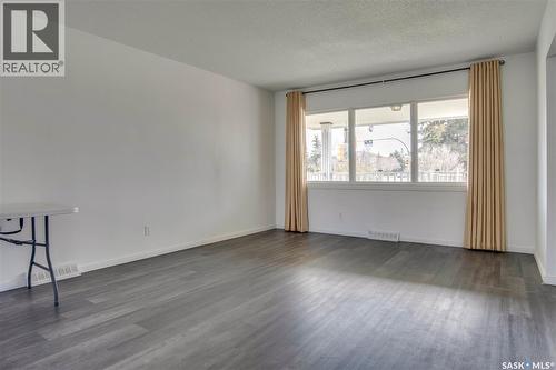 3017 Taylor Street E, Saskatoon, SK - Indoor Photo Showing Other Room