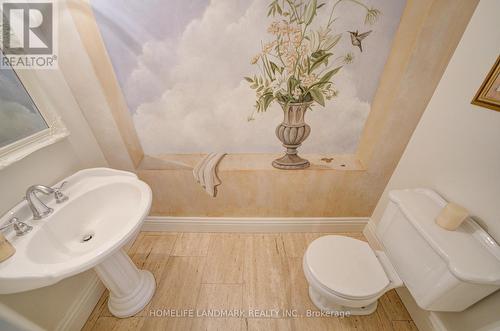 38 Balfour Drive, Hamilton, ON - Indoor Photo Showing Bathroom